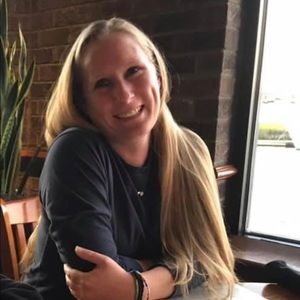 Meet your Posher, Kelly